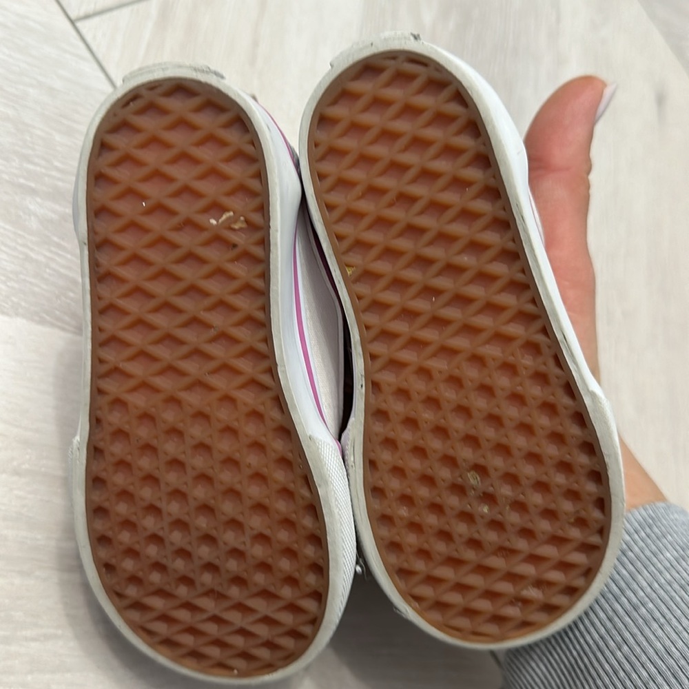 Girls vans - Picture 2 of 3